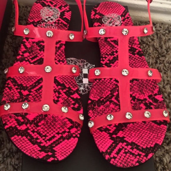 vince camuto girls sandals